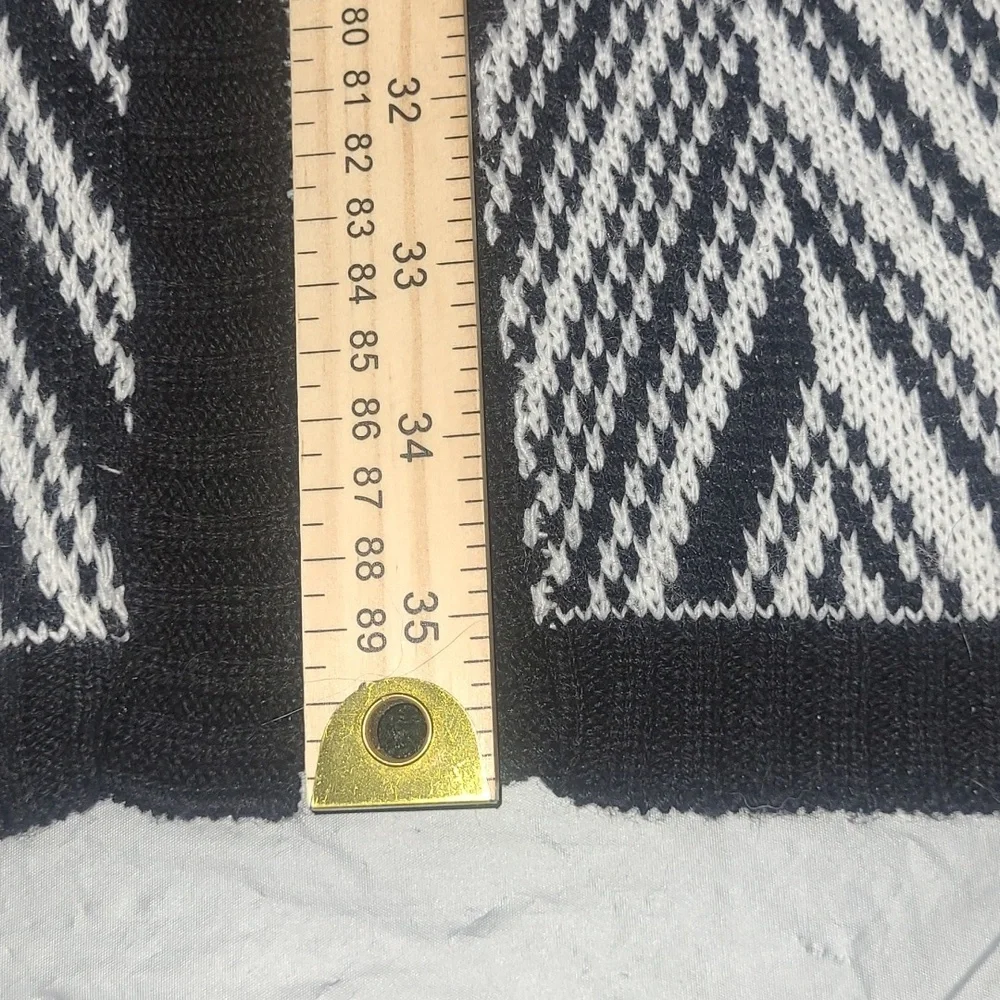 New Directions Black and White Chevron Knit Open Cardigan Midi Nordic Minimalist